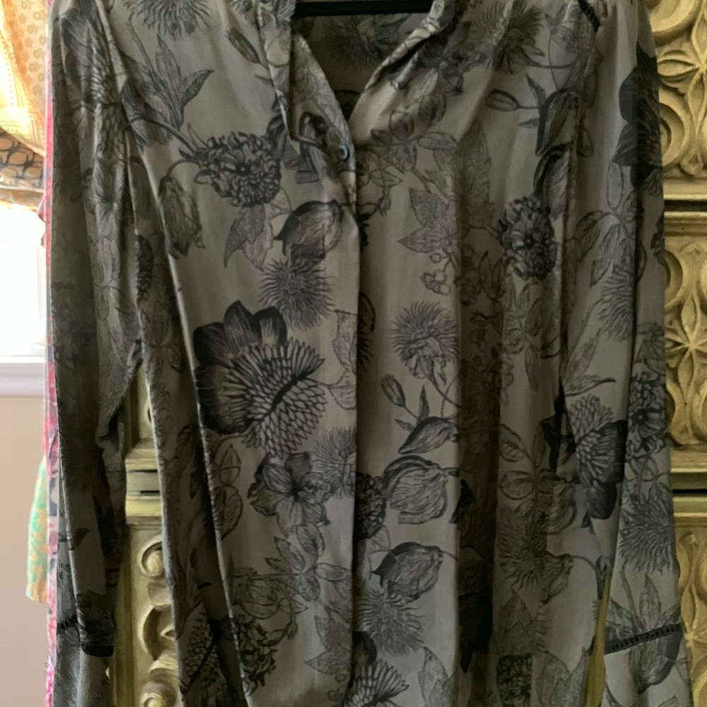 Elliott Lauren Olive Floral Button-Up Silk Blouse